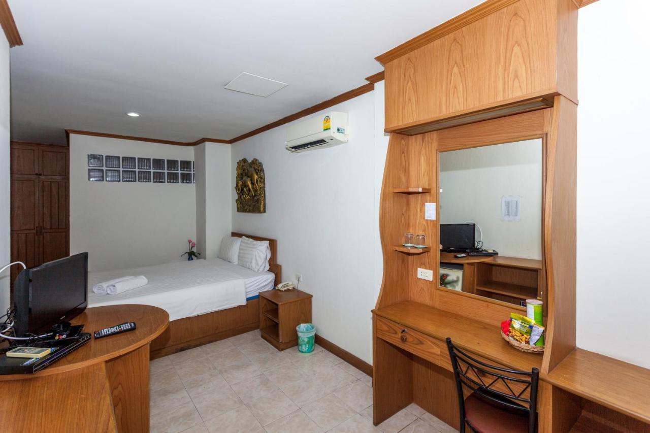 Andaman Sea Patong Hotel Exterior photo