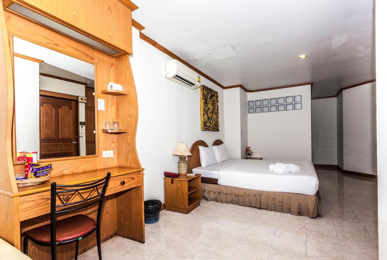 Andaman Sea Patong Hotel Exterior photo